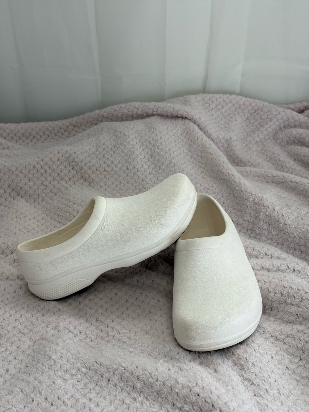 Crocs on the clock - non slip work shoe